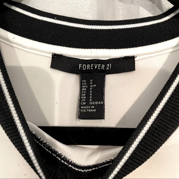 forever21 bronx NY thick oversized tshirt - Picture 3 of 4